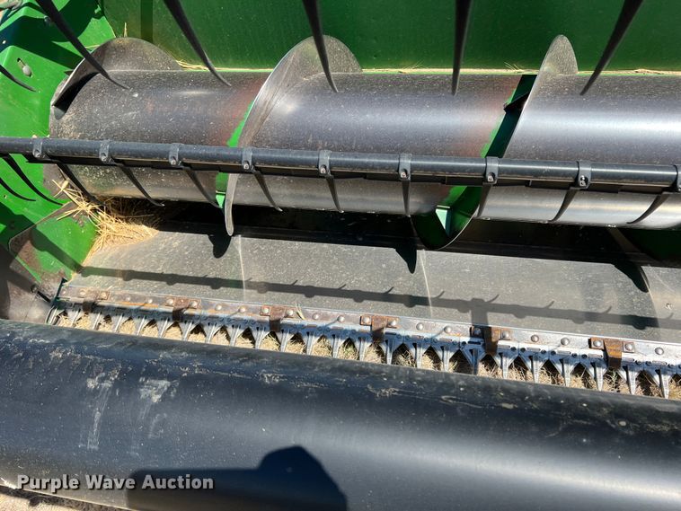 image for item DS8379 1997 John Deere 9600  combine