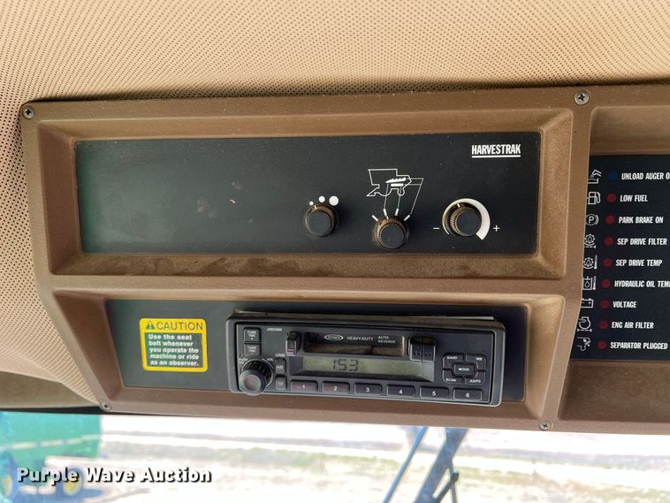 image for item DS8379 1997 John Deere 9600  combine