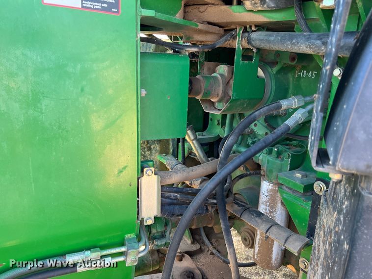 image for item DS8380 2002 John Deere 9220  4WD tractor