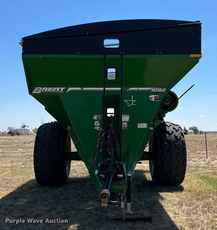 image for item DS8381 Brent 1082  grain cart