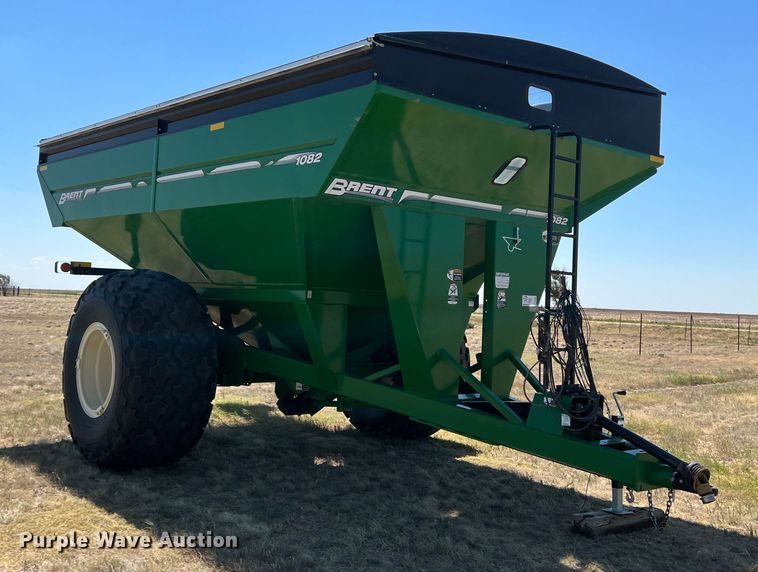 image for item DS8381 Brent 1082  grain cart