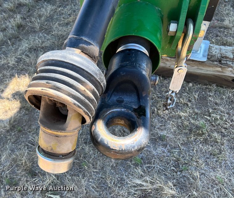 image for item DS8381 Brent 1082  grain cart