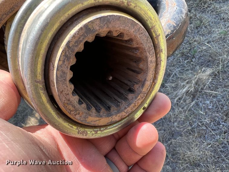 image for item DS8381 Brent 1082  grain cart