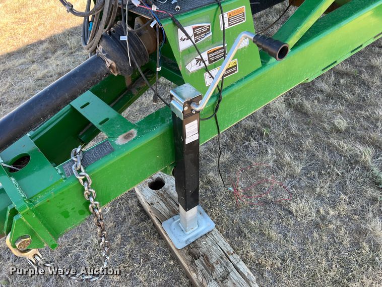 image for item DS8381 Brent 1082  grain cart