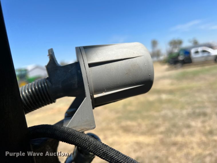 image for item DS8381 Brent 1082  grain cart