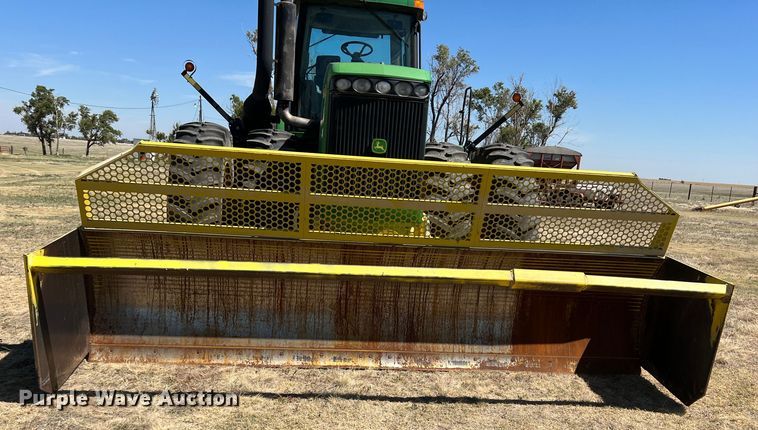 image for item DS8382 2004 John Deere 9220  4WD tractor