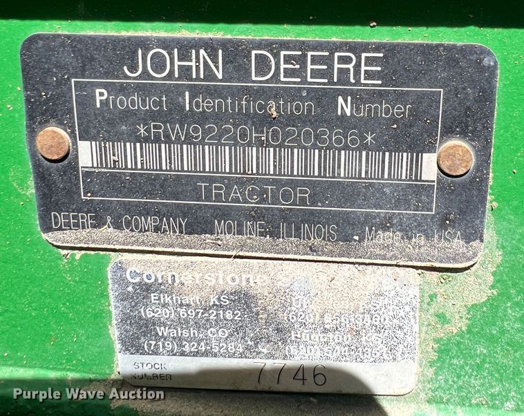 image for item DS8382 2004 John Deere 9220  4WD tractor