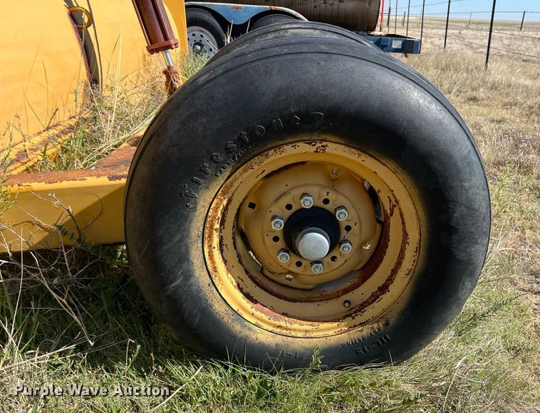 image for item DS8383 Box blade