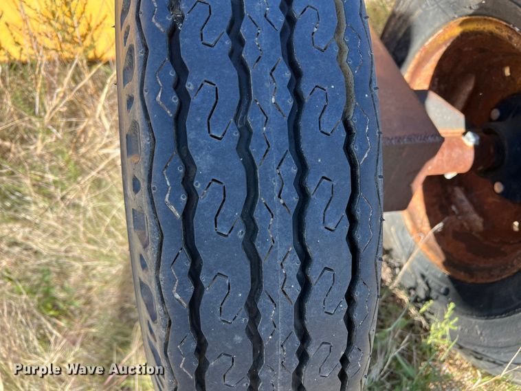 image for item DS8383 Box blade