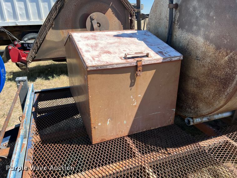 image for item DS8384 2003 Shop built  utility trailer