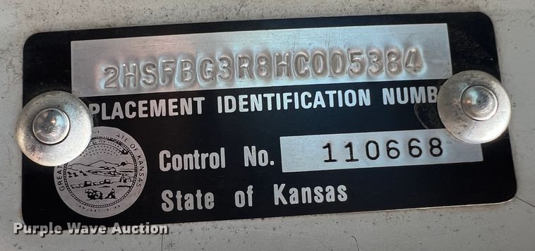 image for item DS8387 1987 International 9370  grain truck