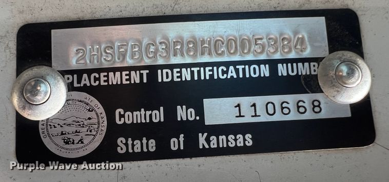 image for item DS8387 1987 International 9370  grain truck