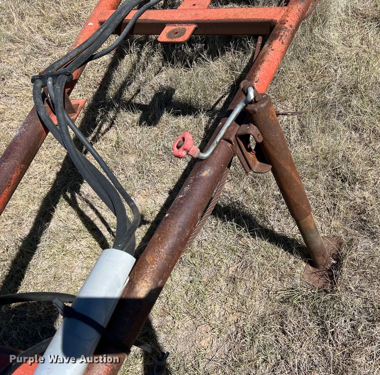 image for item DS8389 1980 Targ  bottom dump trailer