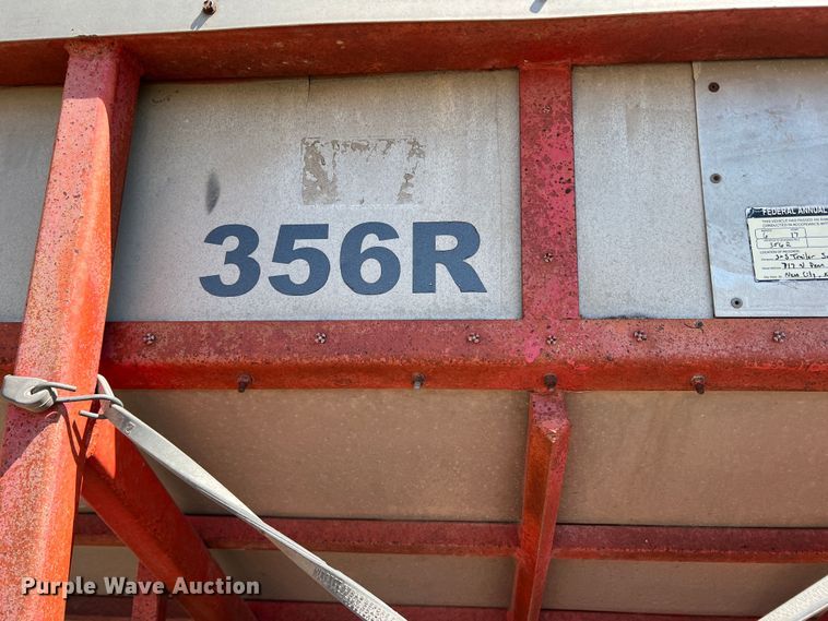 image for item DS8389 1980 Targ  bottom dump trailer