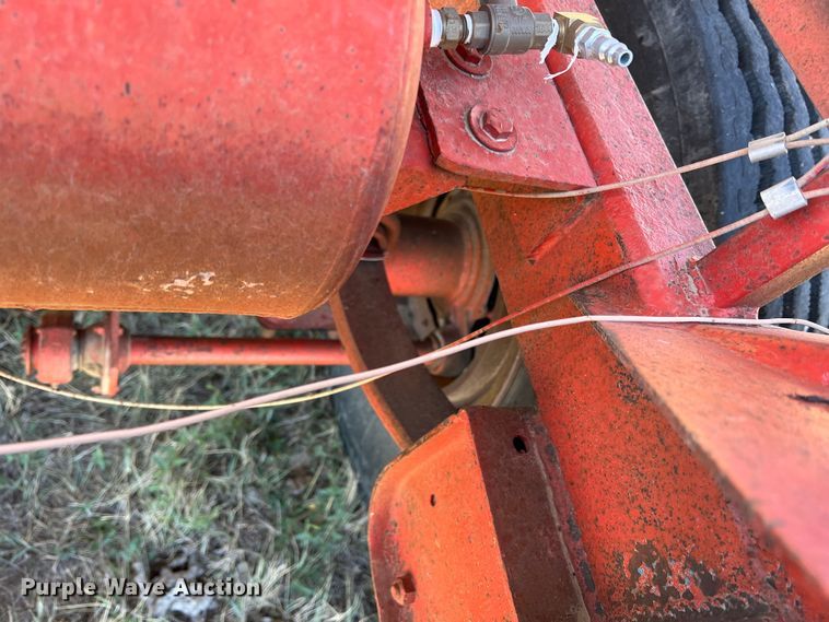 image for item DS8389 1980 Targ  bottom dump trailer