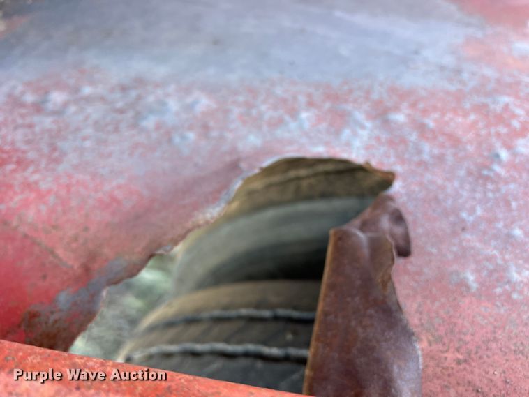 image for item DS8389 1980 Targ  bottom dump trailer