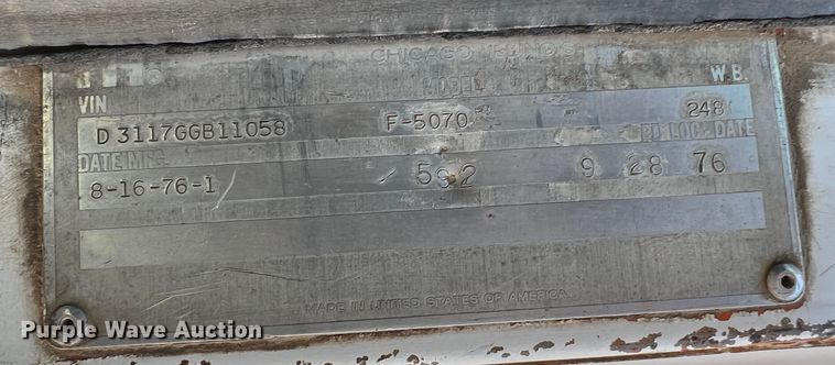 image for item DS8390 1977 International F5070  grain truck