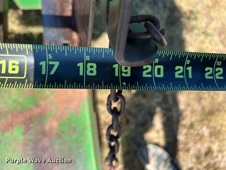 image for item DS8419 1994 John Deere 348  small square baler