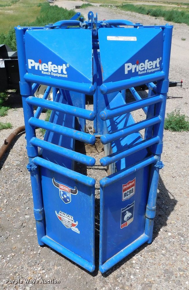 image for item GP9569 Priefert RC98  roping chute