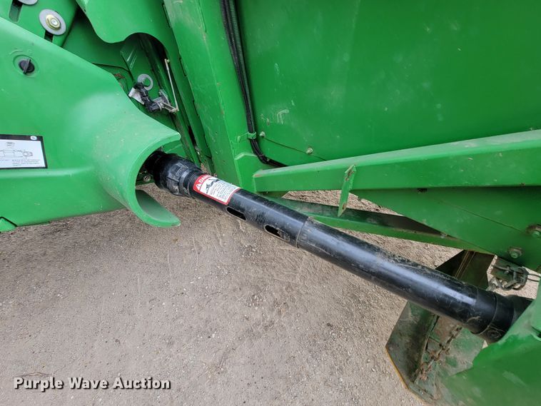 image for item HF9347 1995 John Deere 853A  all-crop head