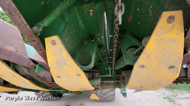 image for item HF9347 1995 John Deere 853A  all-crop head