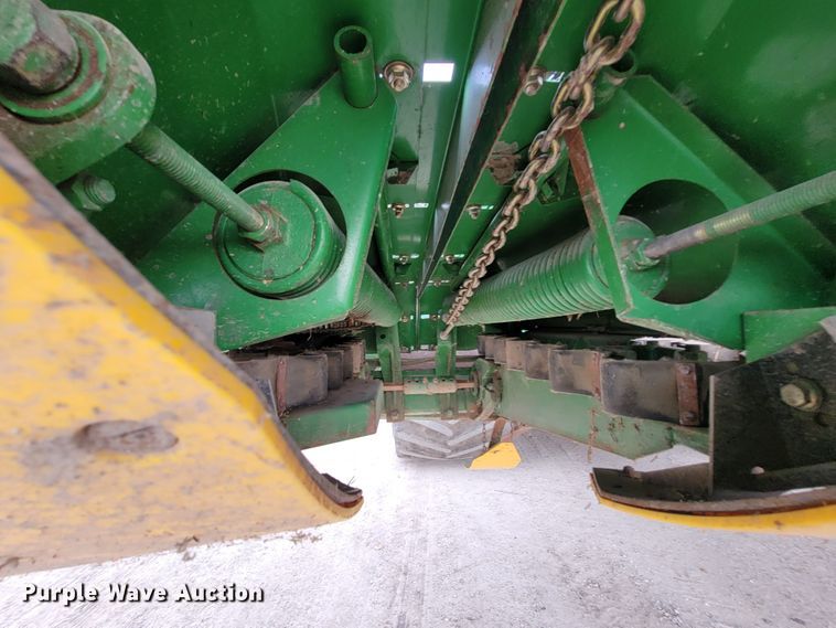 image for item HF9347 1995 John Deere 853A  all-crop head