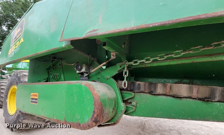 image for item HF9347 1995 John Deere 853A  all-crop head