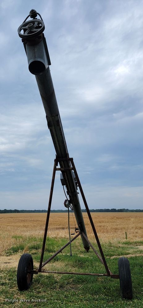 image for item HF9349 Hutch  auger