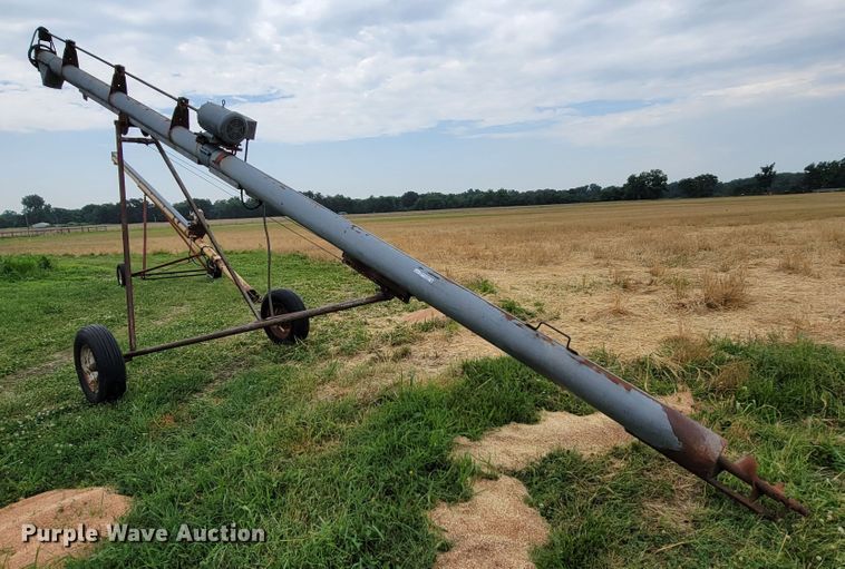 image for item HF9349 Hutch  auger