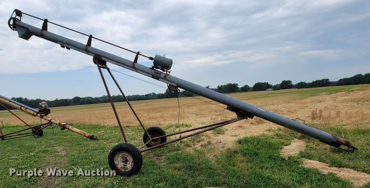 image for item HF9349 Hutch  auger