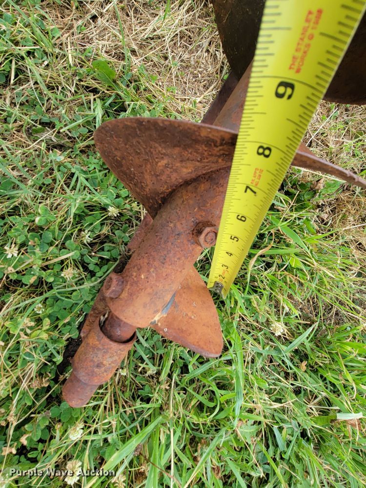 image for item HF9349 Hutch  auger