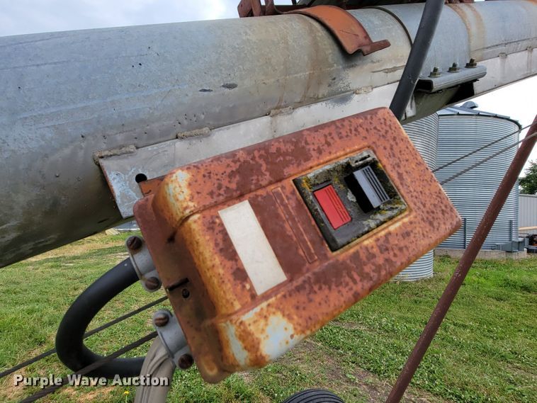 image for item HF9349 Hutch  auger