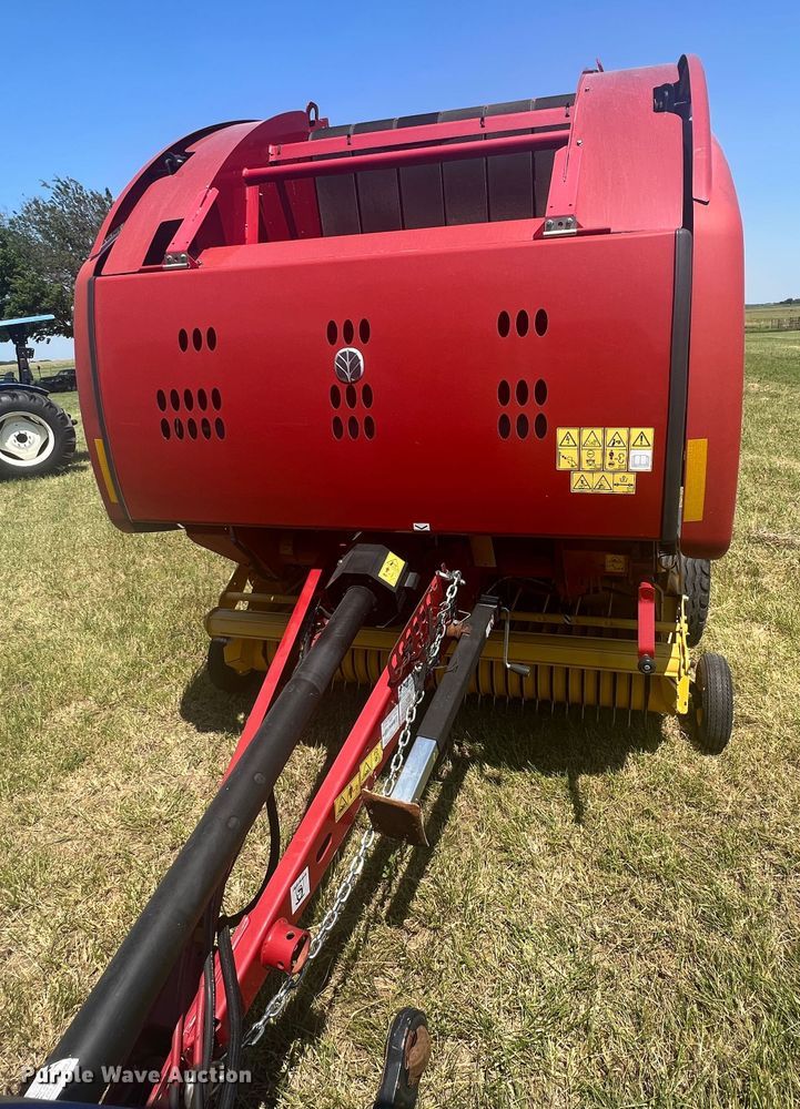 image for item HL9184 New Holland 460RB  round baler