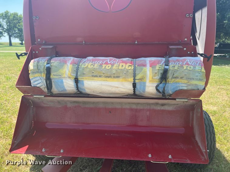 image for item HL9184 New Holland 460RB  round baler