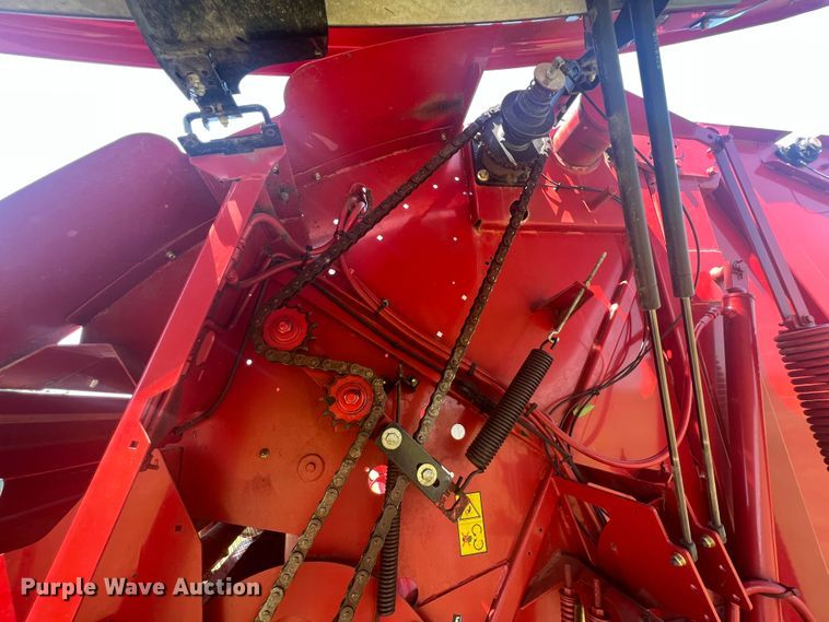 image for item HL9184 New Holland 460RB  round baler