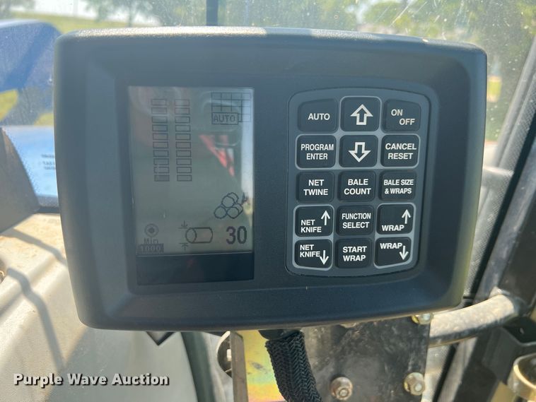 image for item HL9184 New Holland 460RB  round baler