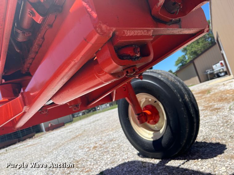 image for item HL9235 1965 Allis Chalmers One-Ninety XT  tractor