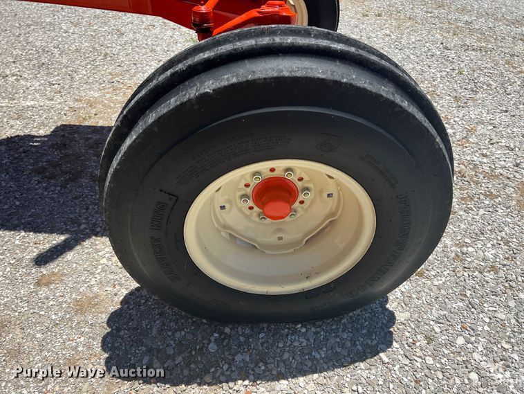 image for item HL9235 1965 Allis Chalmers One-Ninety XT  tractor