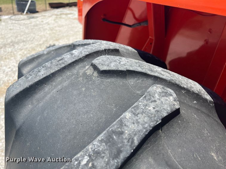 image for item HL9235 1965 Allis Chalmers One-Ninety XT  tractor