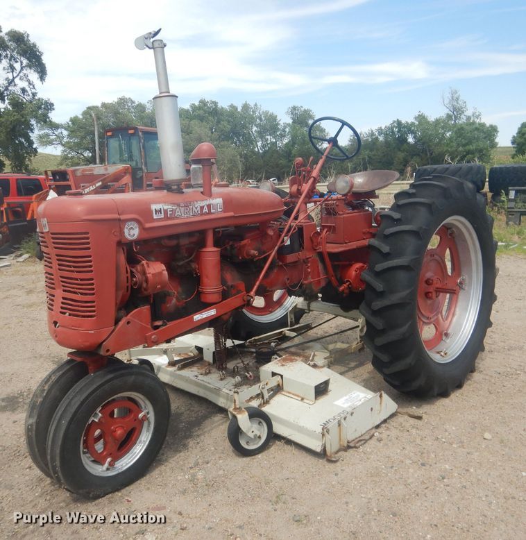 image for item HU9427 Farmall Super C  tractor