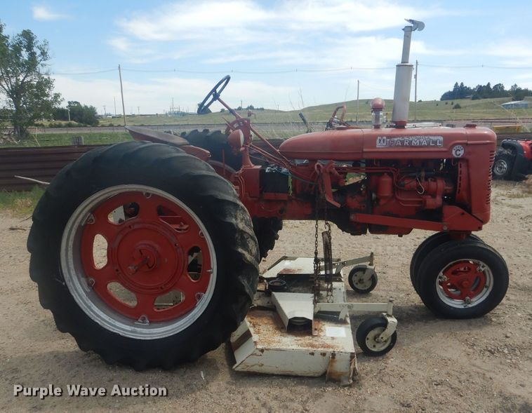 image for item HU9427 Farmall Super C  tractor