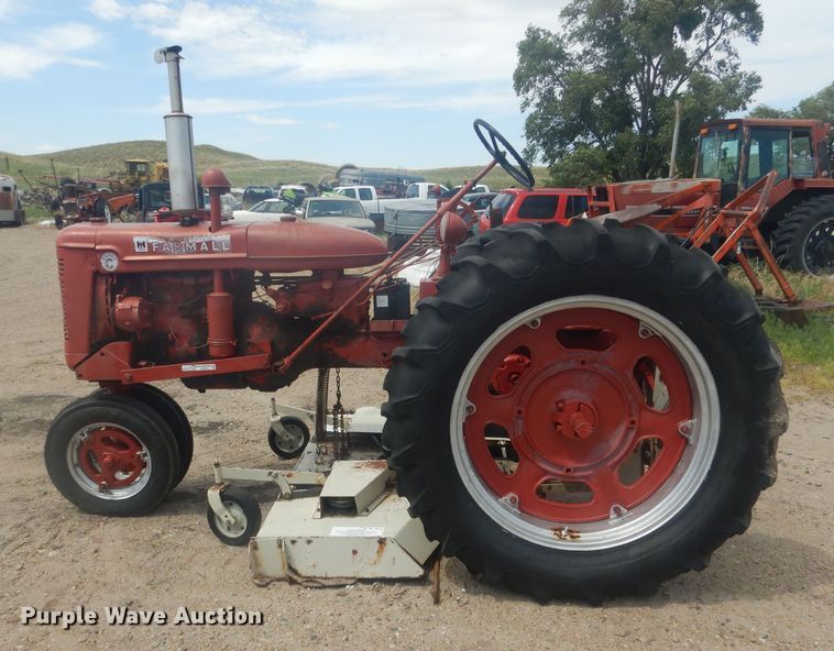 image for item HU9427 Farmall Super C  tractor