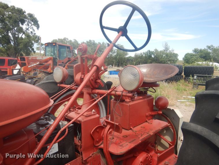 image for item HU9427 Farmall Super C  tractor