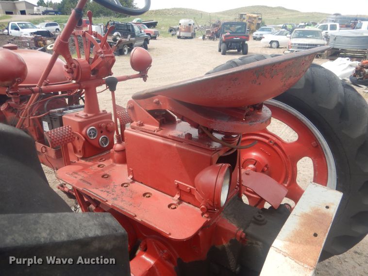 image for item HU9427 Farmall Super C  tractor