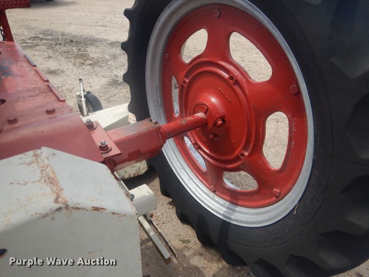 image for item HU9427 Farmall Super C  tractor