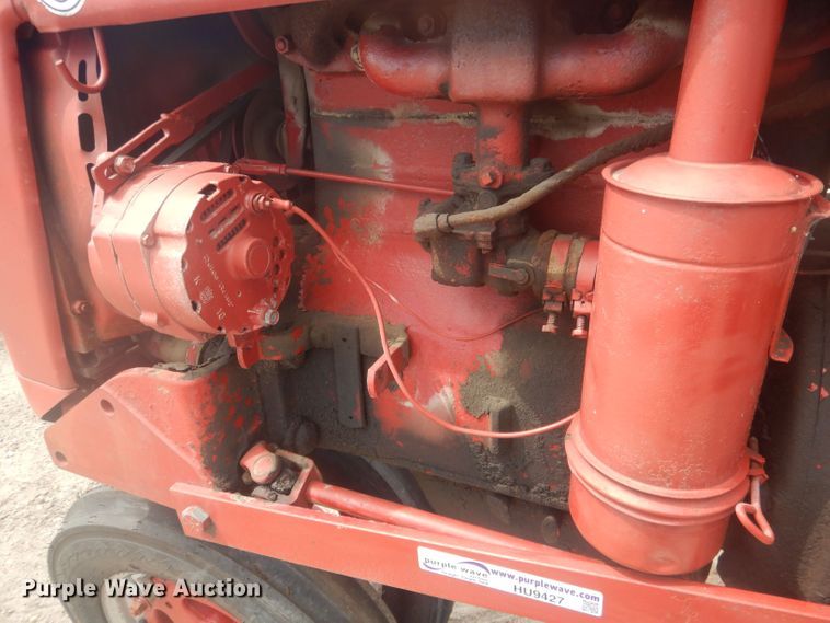 image for item HU9427 Farmall Super C  tractor