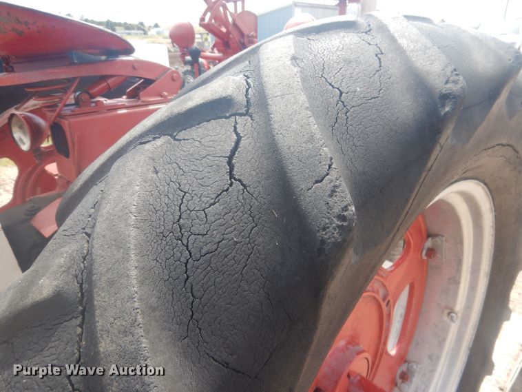 image for item HU9427 Farmall Super C  tractor