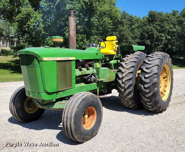 image for item JA9937 John Deere 5020  tractor