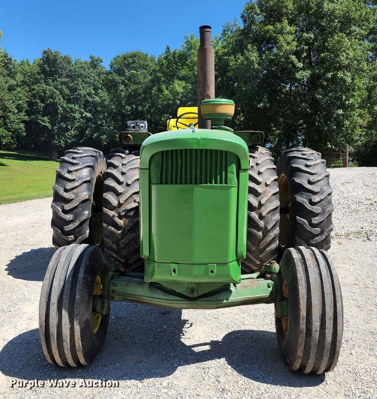 image for item JA9937 John Deere 5020  tractor