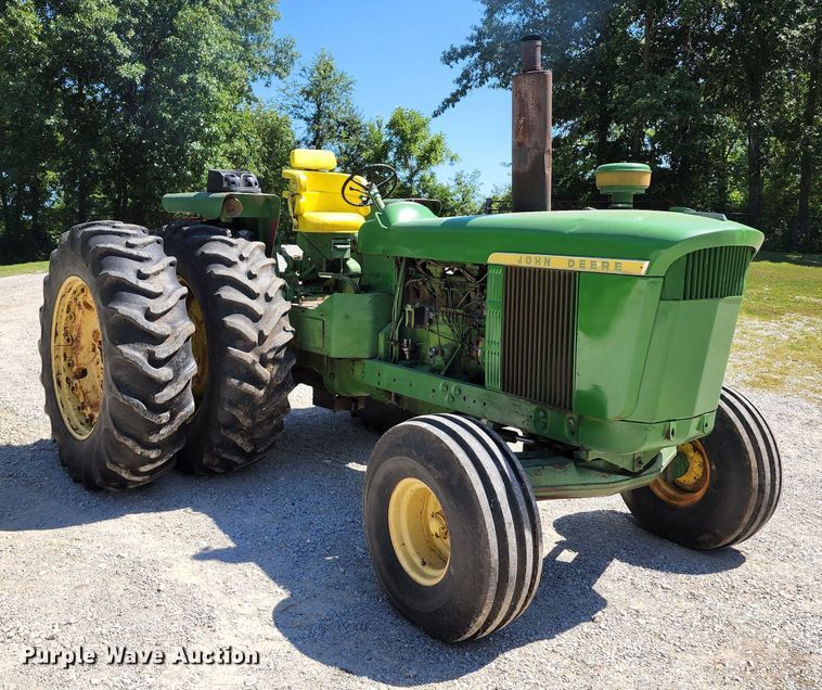 image for item JA9937 John Deere 5020  tractor